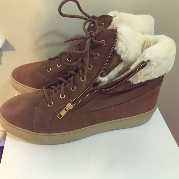 Waterproof cougar ‘ Dublin’ hi top sneaker booties - Picture 15 of 16